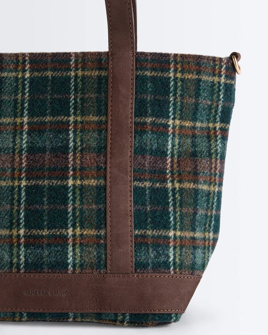 cabas zippé en tissu tartan, marque Vanessa Bruno