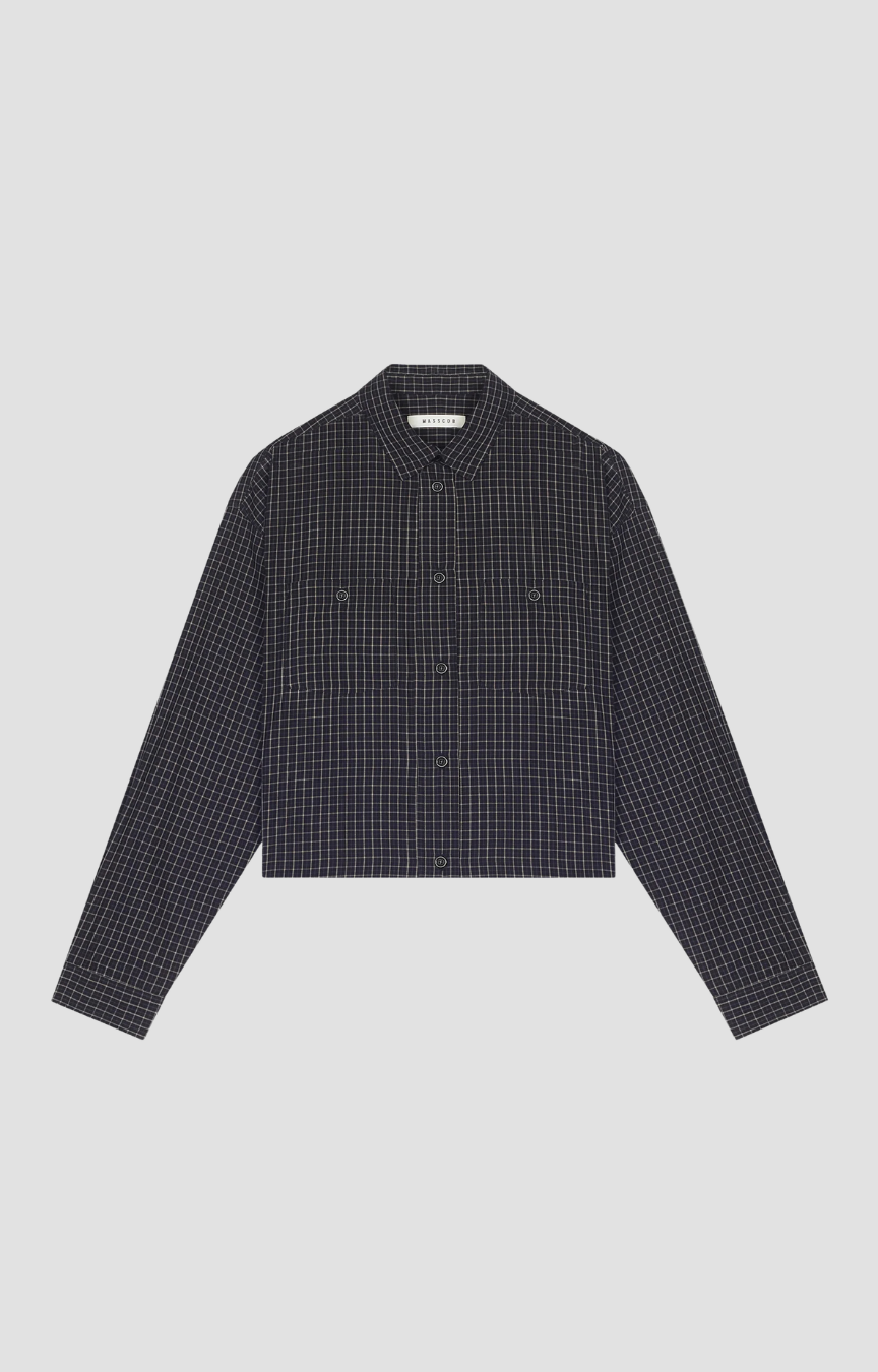 chemise à carreaux, marque masscob, modele zendaya, coupe courte et boxy