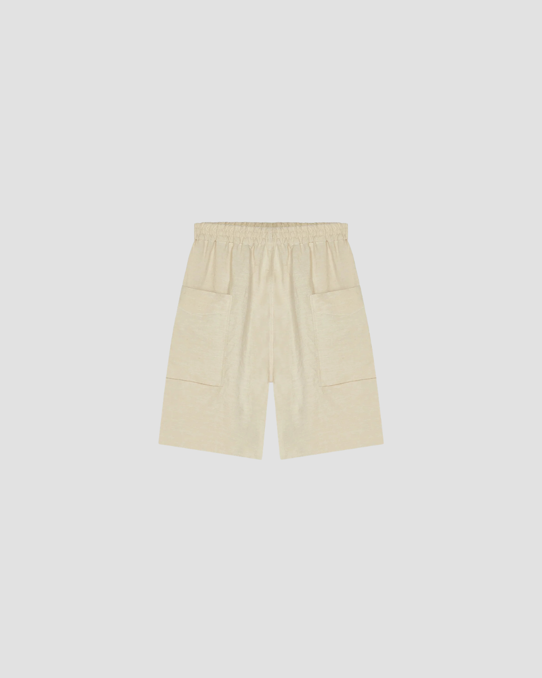bermuda tendance masscob
ultra confort en lin
il apporte un style urbain avec les poches de chaque coté
très confortable et facile à porter
masscob
