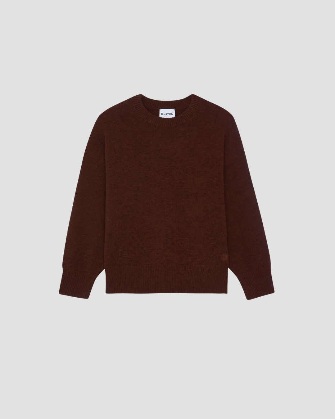 Pull Benita Kujten, coloris espresso, cachemire