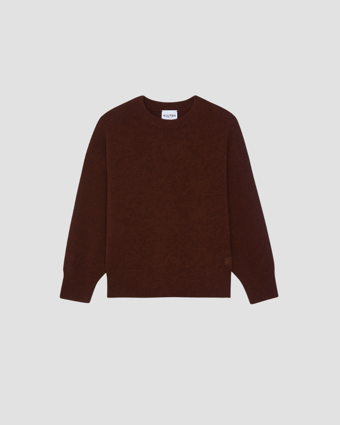 Pull Benita Kujten, coloris espresso, cachemire
