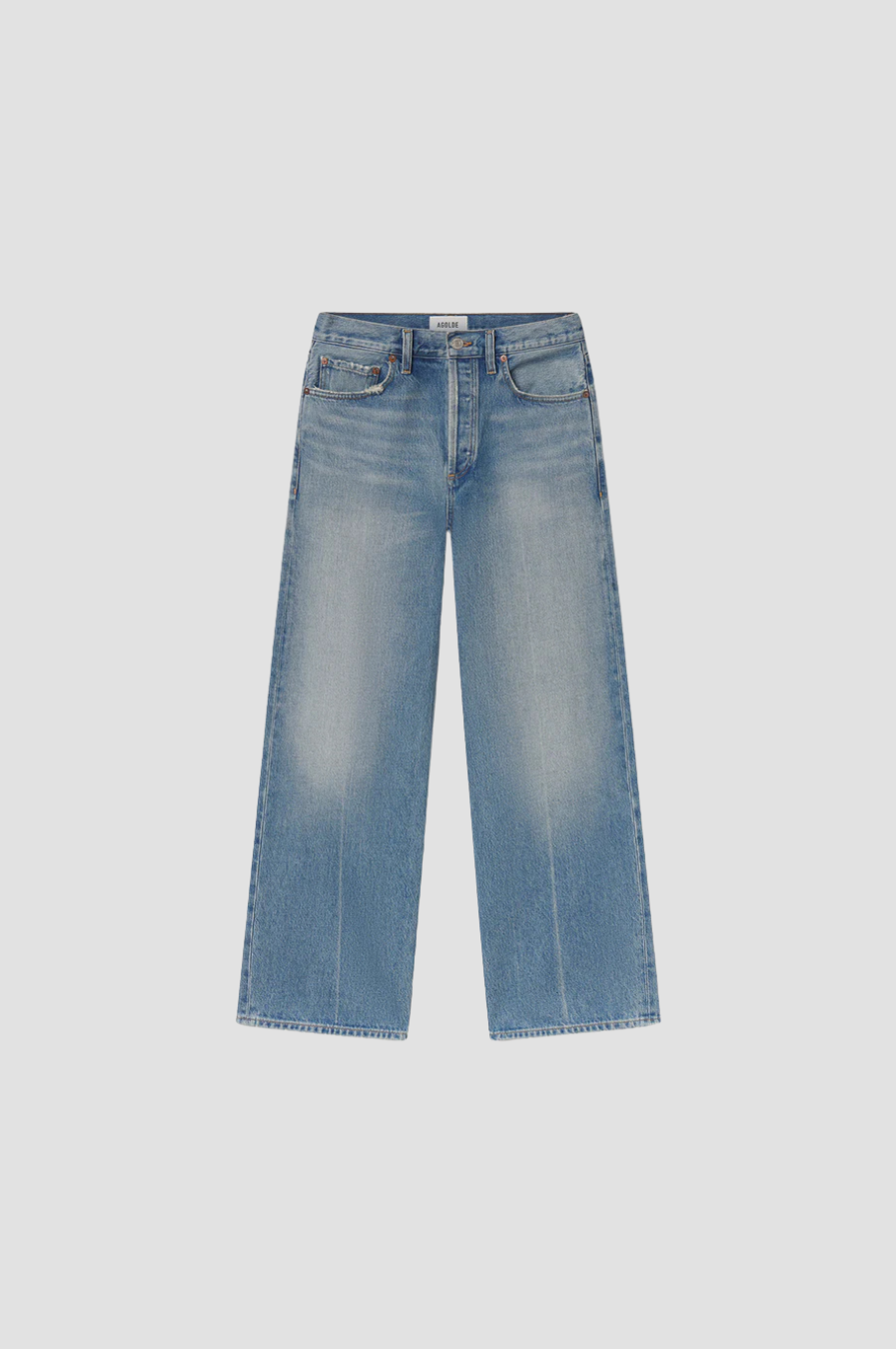 jean tendance été
idéla avec ne chemise il saura vous faire un look casual chic. tendance citadine avec cette coupe droite et courte