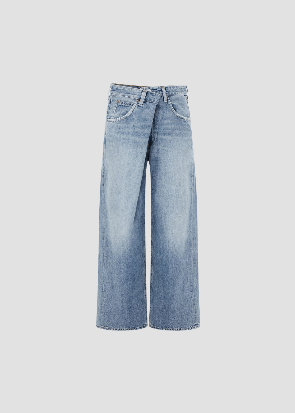 jean large vana agolde ; jambes larges et fermeture croisée sur le devant. modèle mode et très looké