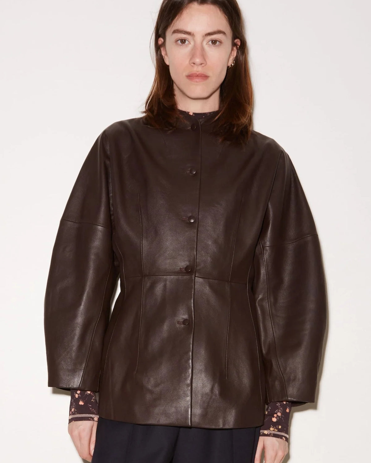 Veste Charlie Roseanna, coloris marron, cuir – vue 2