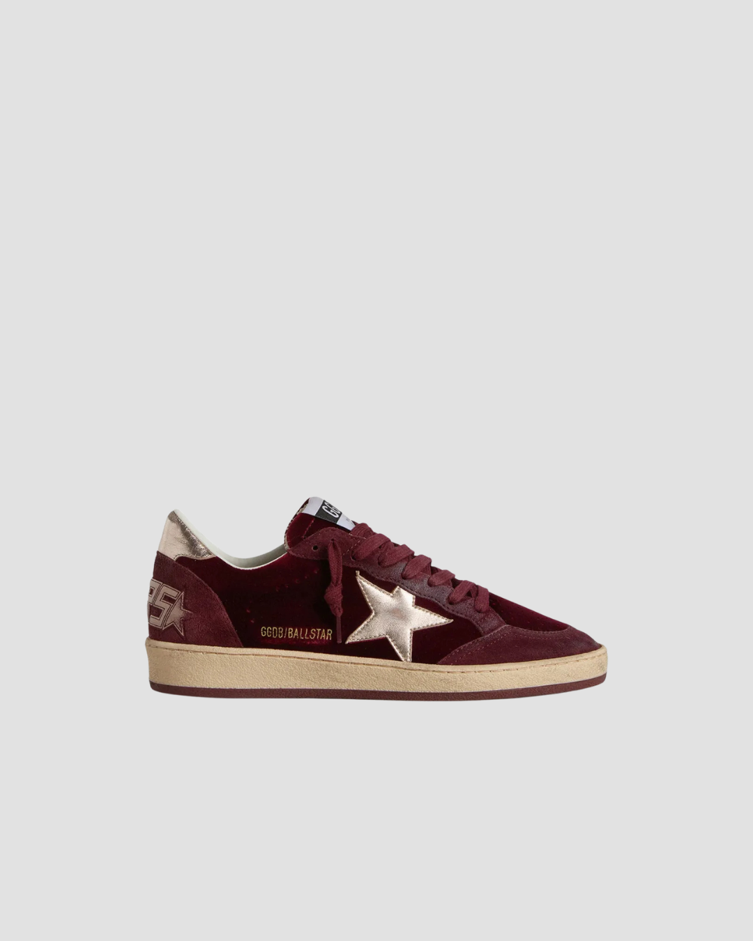 golden goose 
baskets golden goose
ballstar golden goose
ballsatr velours golden goose
baskets tendance saison été 2026

