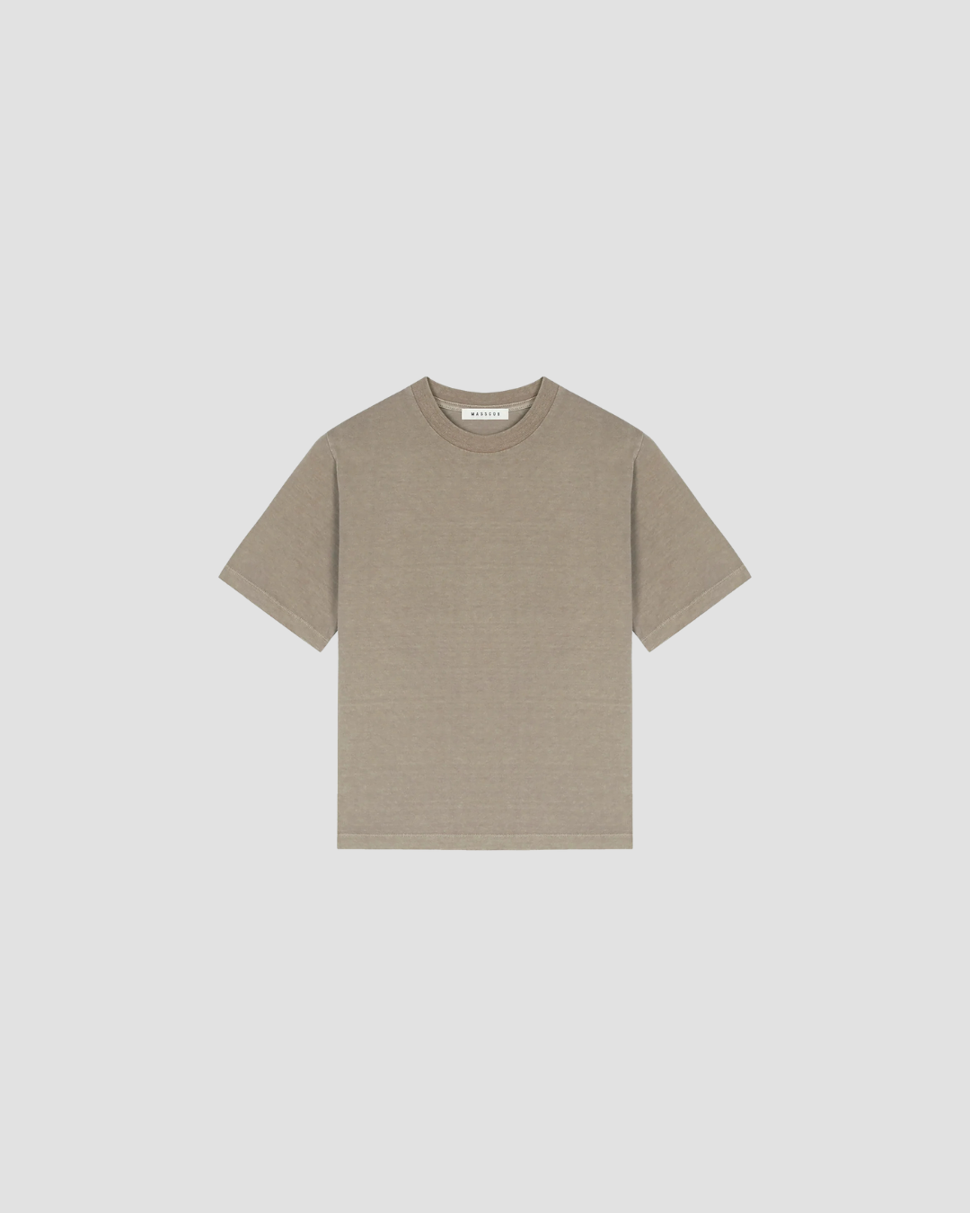 tee shirt Vik Masscob
authentique coton aspect vintage 
coupe parfaite avec un jean ou un short
