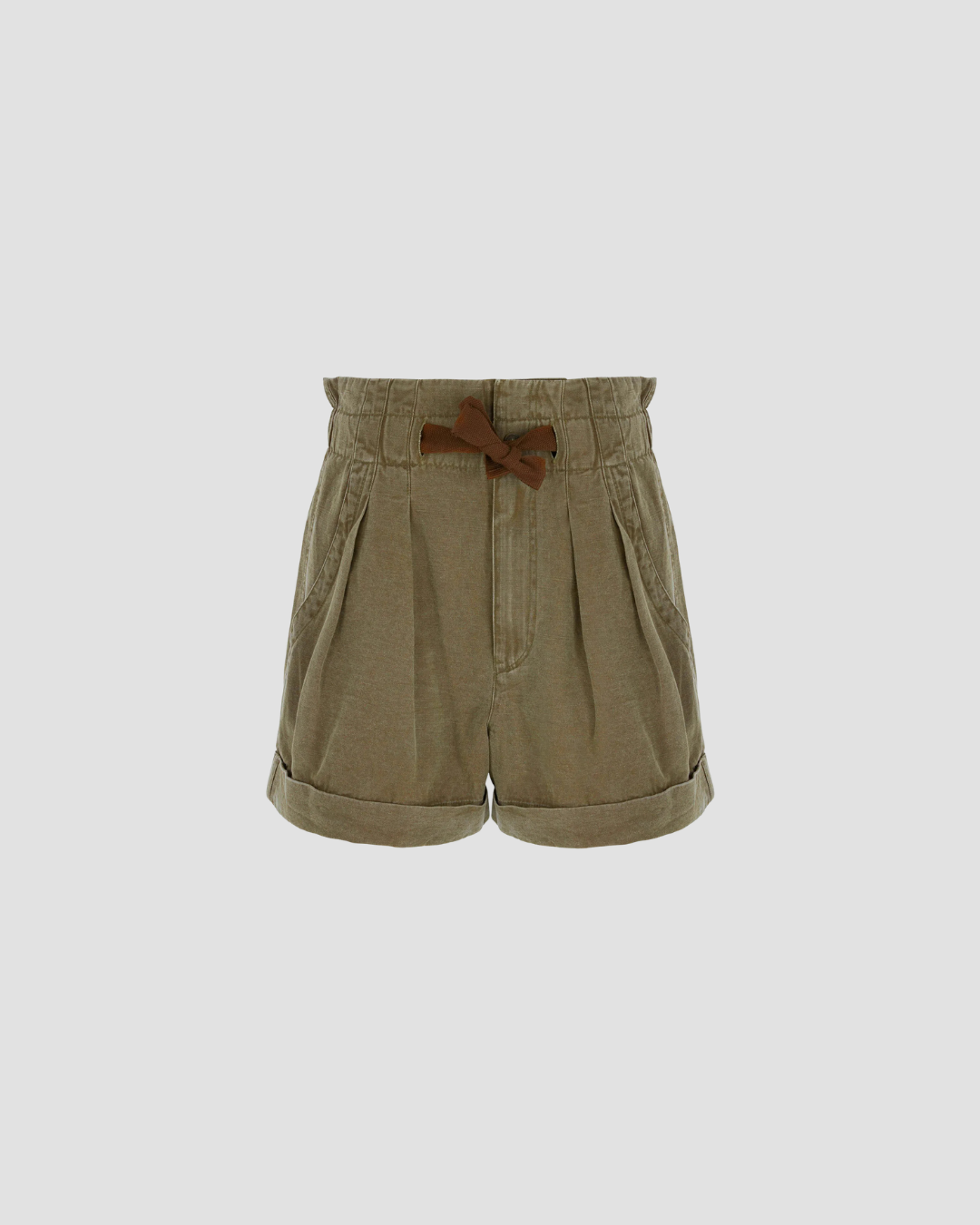 short court tendance isabel marant 
short facile à porter avec une blouse et une belle sandale
isabel marant 