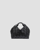 sac en cuir de buffle iconique et intemporelle 
parfait pour sublimer vos tenues et vos looks les plus tendance 